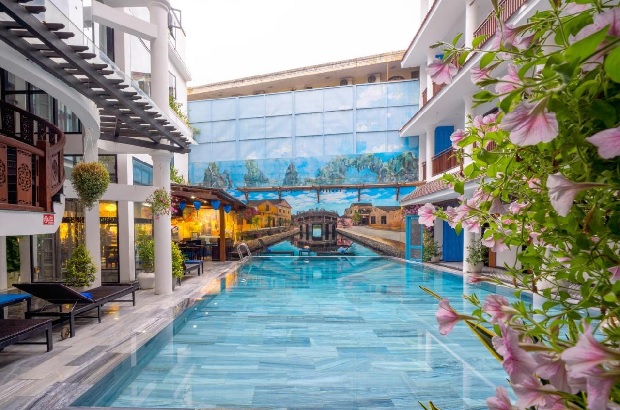 Khách sạn 3 sao Hội An có hồ bơi cực đẹp